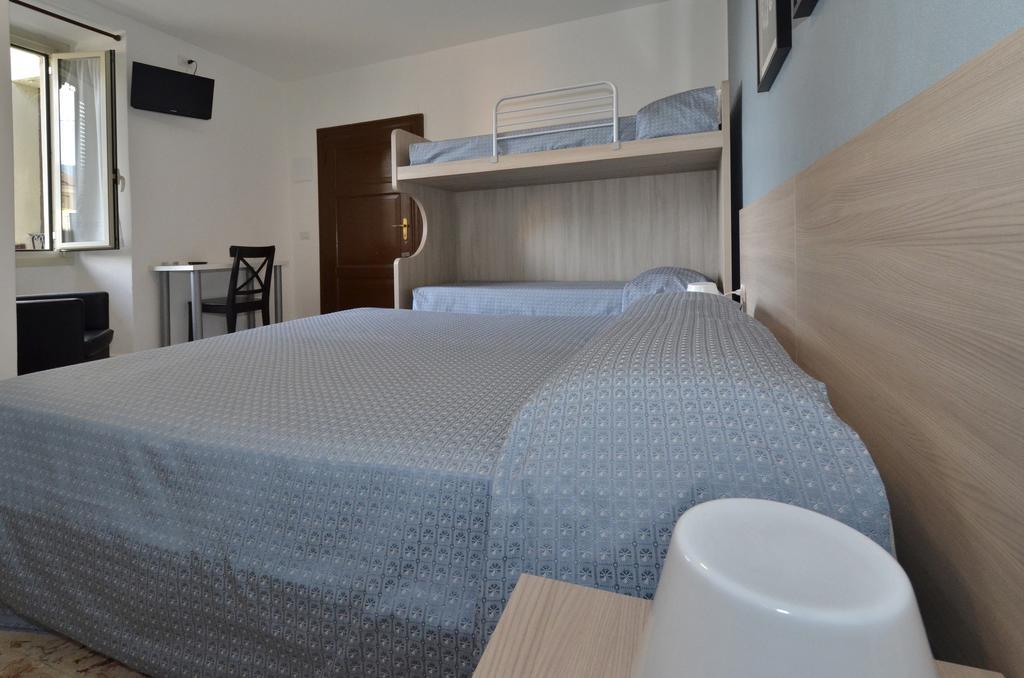 Albergo Della Torre Cernobbio Bagian luar foto