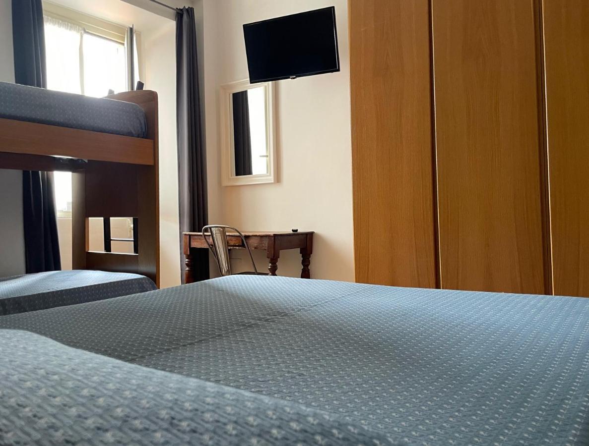Albergo Della Torre Cernobbio Bagian luar foto