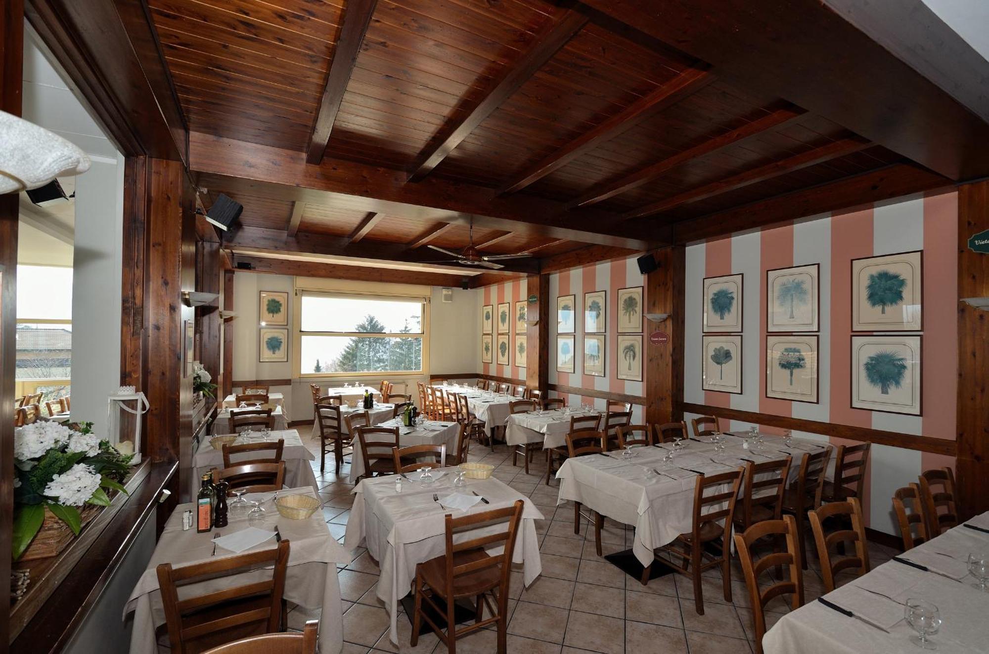 Albergo Della Torre Cernobbio Bagian luar foto