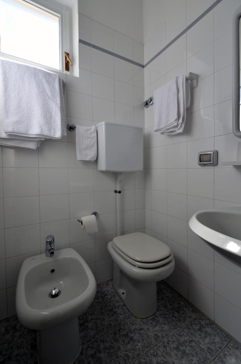 Albergo Della Torre Cernobbio Bagian luar foto