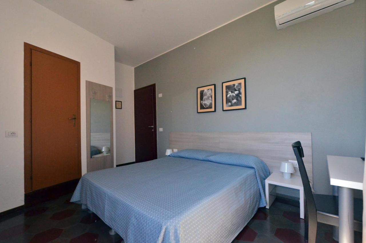 Albergo Della Torre Cernobbio Bagian luar foto